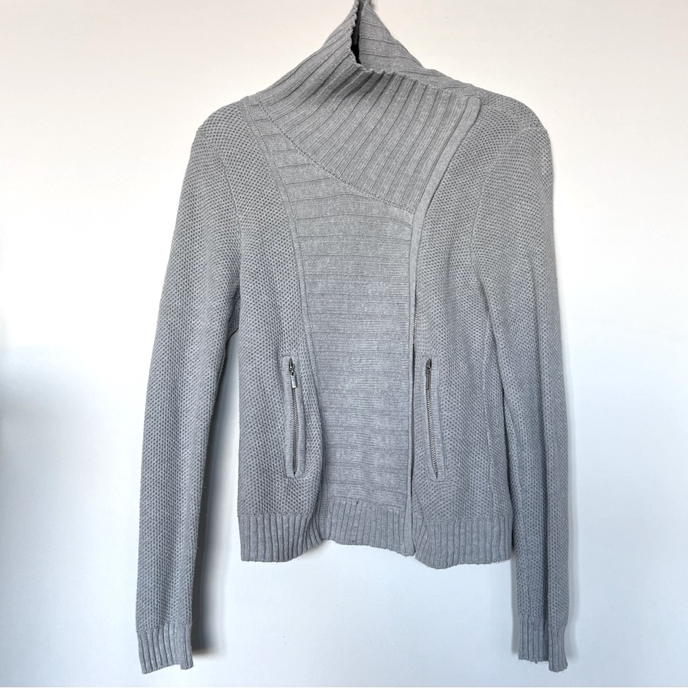 New York & Company Sweater 🌨️